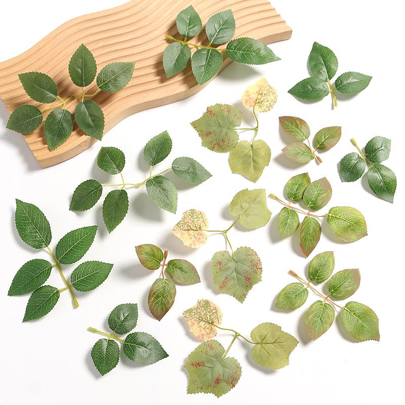 30Pcs Silk Rose Leaves Christmas Decorations for Home Wedding Bride Wrist Decorative Flowers Artificial Plants Ddiy Gift Box