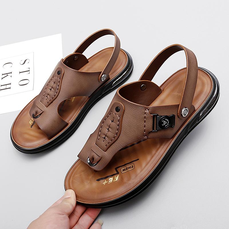 Men's Fashion Business Leisure Beach Shoes Summer Outdoor Breathable Anti Slip Comfortable Type of Clamping Toe Slippers Sandals