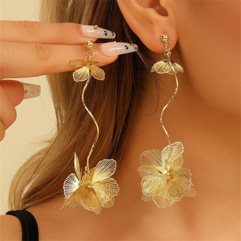 Vintage Goldfarbene Große Blumen-Hängeohrringe für Damen Klassische Mehrschichtige Metall-Ohrringe mit Langem Quasten-Anhänger Bohmischer Ohrschmuck Geschenke