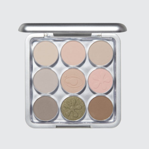 

Etude House [коллаборация aeae] Палетка теней Play Color Eyes 8.9г #Хайп хаки Hype Khaki