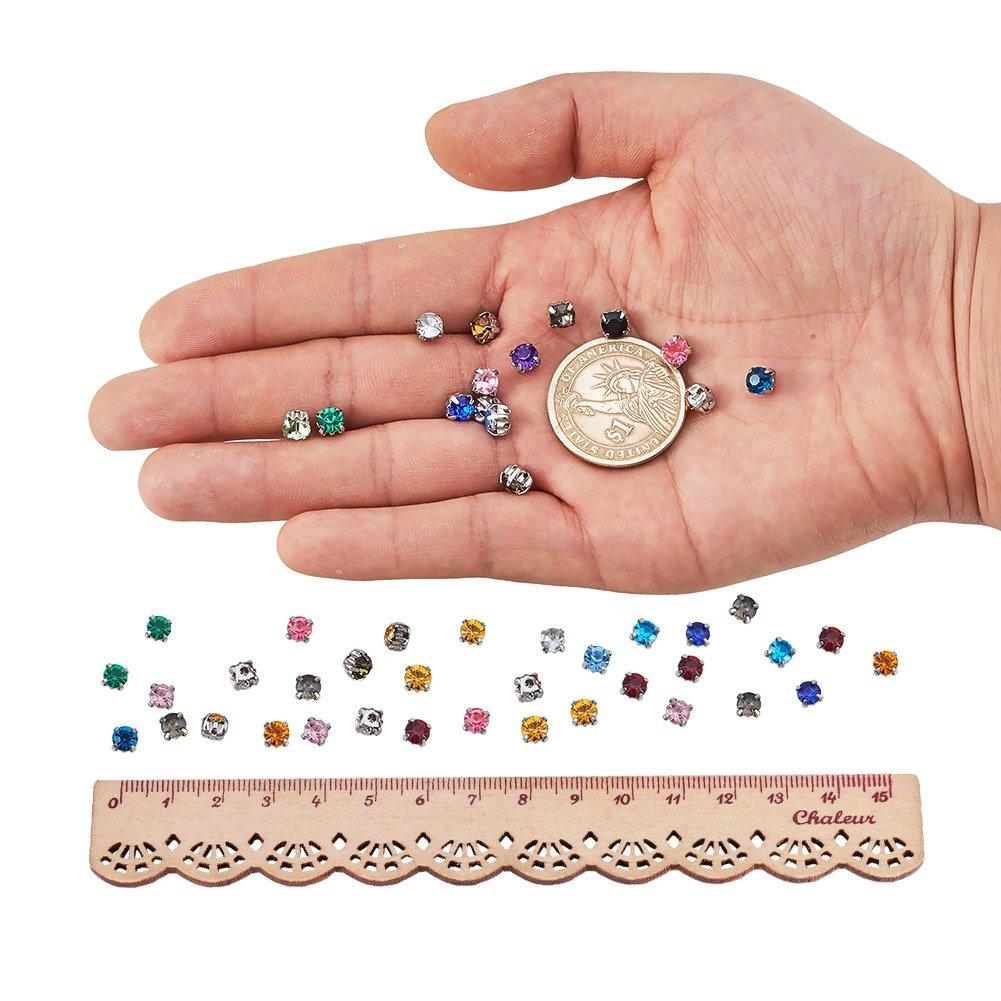 PH PandaHall Set of About 900 Mixed Acrylic Rhinestone Beads with Base 5x5x4mm Assorted Set 4 Claws 5 Holes Bijou Accessory Parts Resin Charm Parts