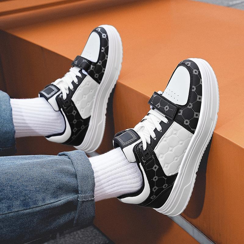 

Couple little white shoes ultra-light large size 48 board shoes versatile Jinjiang casual sports shoes non-slip thick-soled men s and women s shoes 35