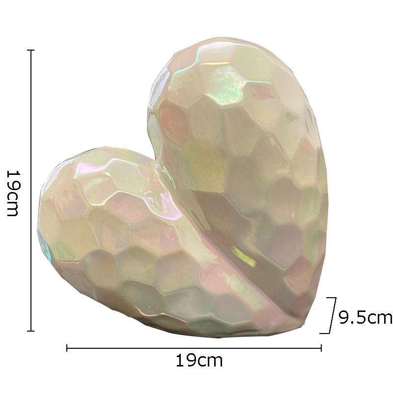 Gold Plated Heart Shape Ceramic Statue Crafts Ornaments Desk Decoration Golden Heart Minimalist Sculpture Modern Home Decor