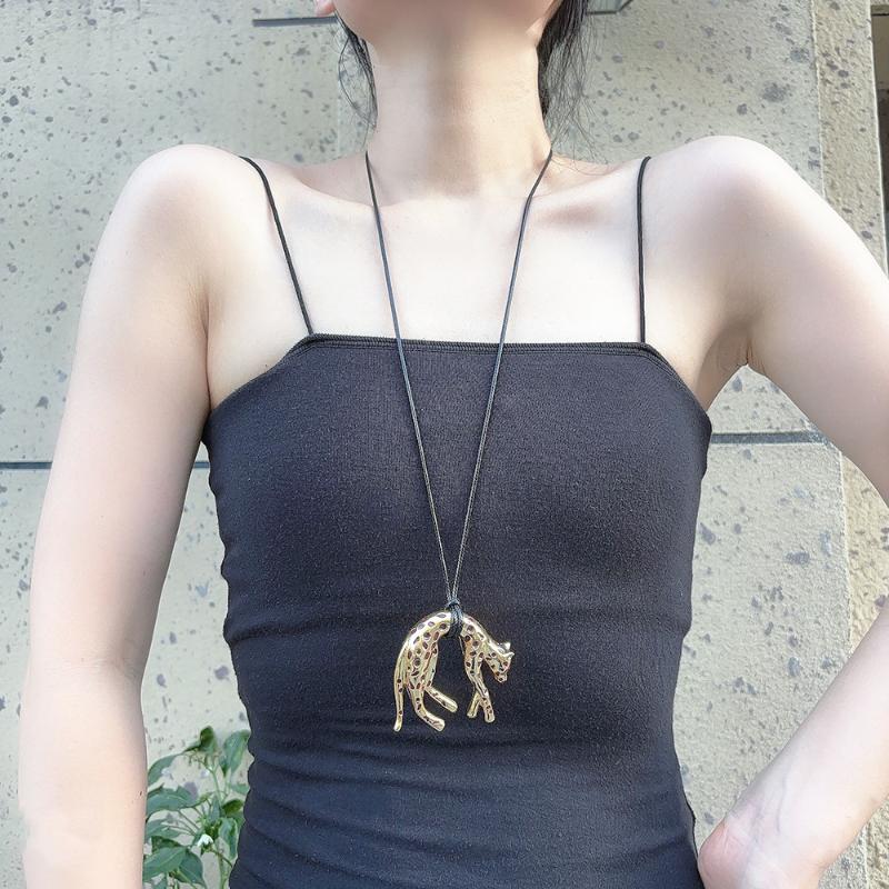 Французское ретро красное золото эмаль кулон-леопард ожерелье для женщин роскошная нишевая цепочка на ключицу ювелирные аксессуары подарок