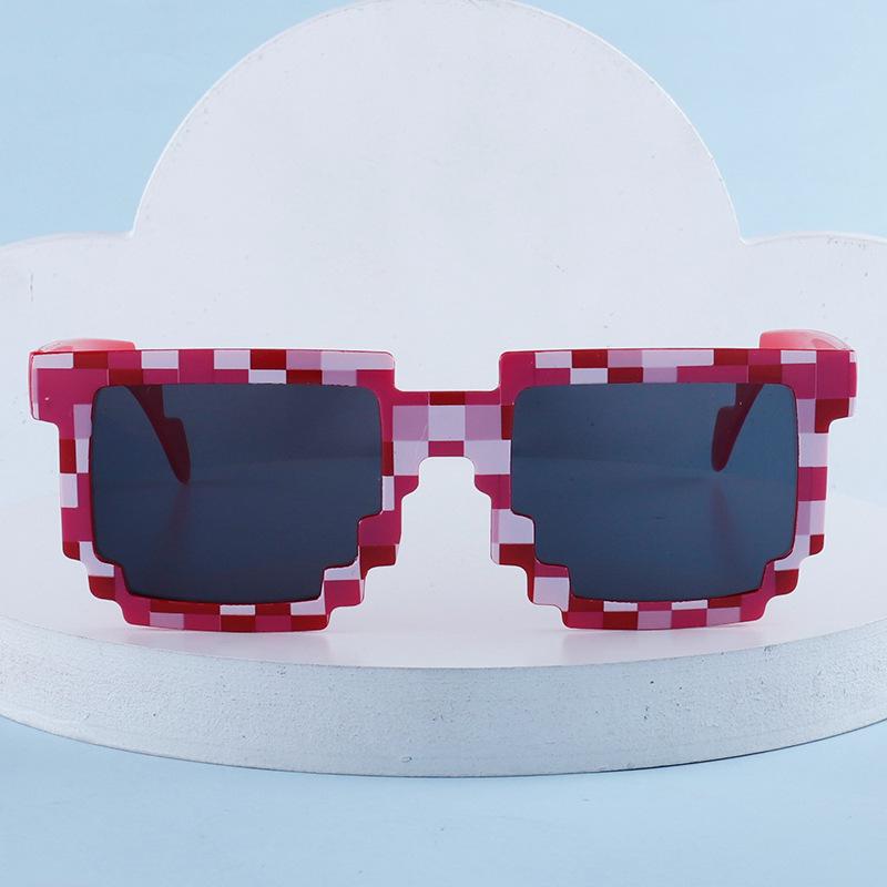 Fashion Mosaic Glasses: Stylish Party Sunglasses for All Occasions