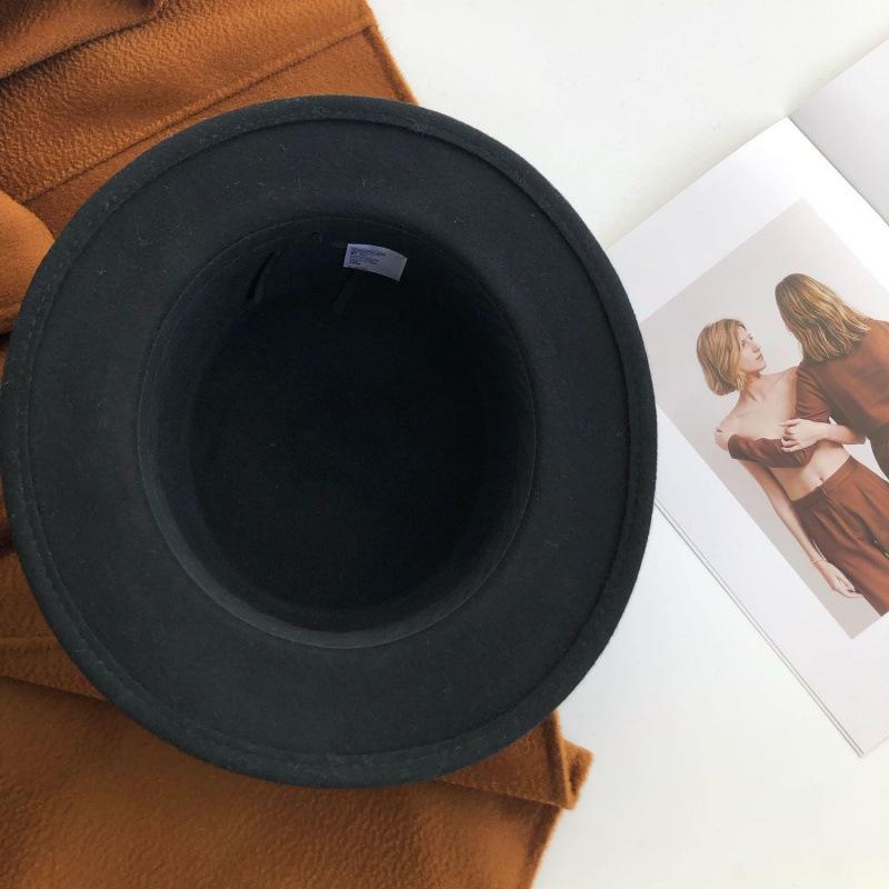 New Fashion Autumn and Winter White French Woolen Flat Hat Female British Retro Flat Edge Versatile Top Hat Flat Hat Male