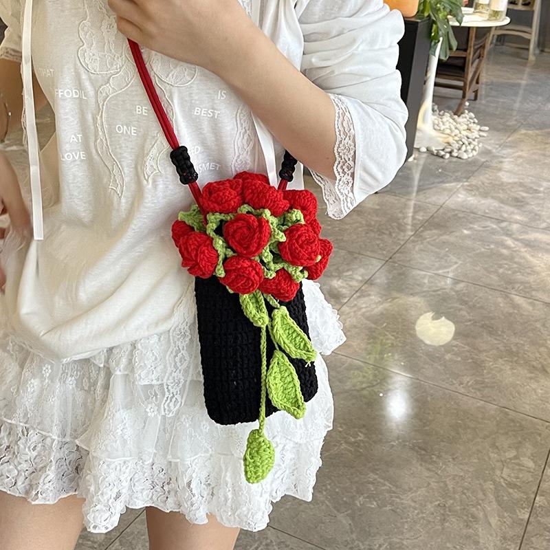 Unique Niche Knitted Bag Women's New Exquisite Versatile Messenger Bag Fashionable Mobile Phone Bag