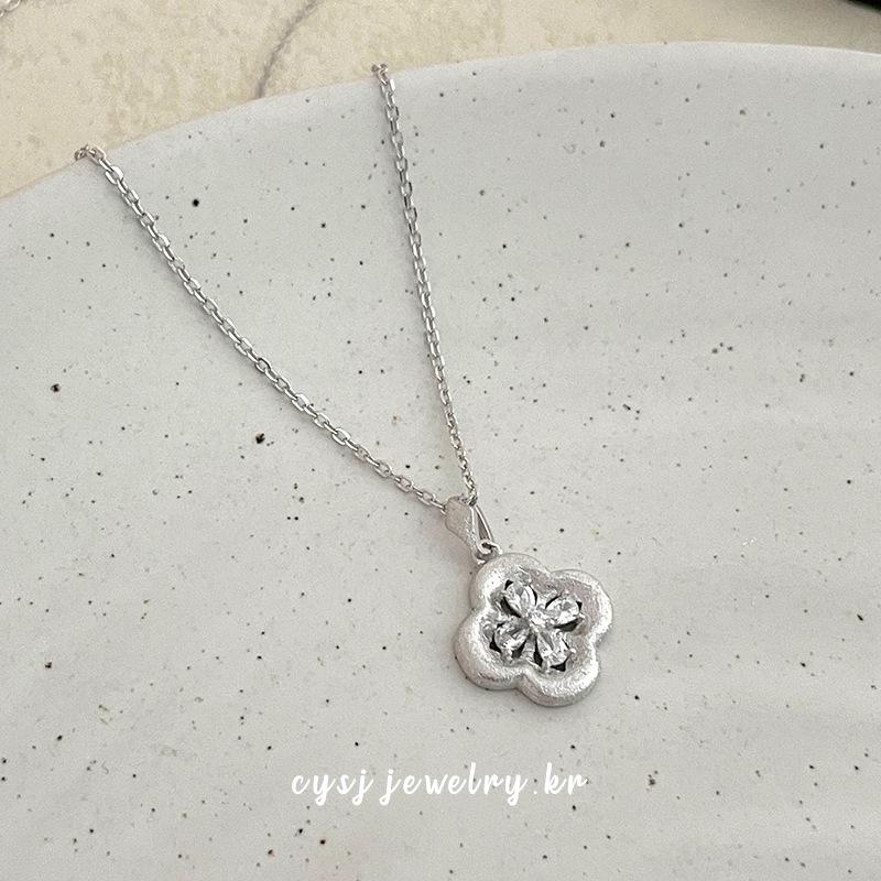 S925 Sterling Silver Lucky Four-Leaf Clover Necklace with Rhinestones 925 Silver