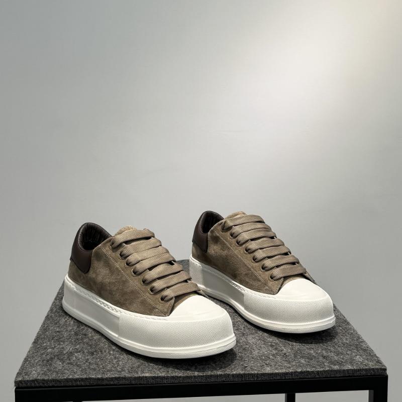 Leather Board Shoes Men's New Lace-up Low-top Shoes Trendy Thick-soled Heightening Shoes Versatile Sports and Leisure Shoes
