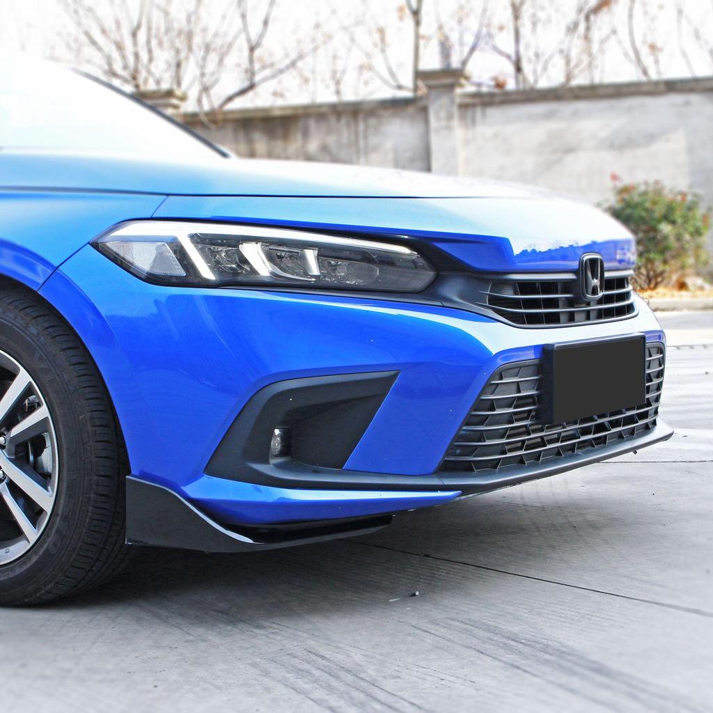 Îmbunătățiri pentru Honda Civic generația a 11-a 2022: buza frontală, eleron spate, splitter, jaluzele, bară spate.