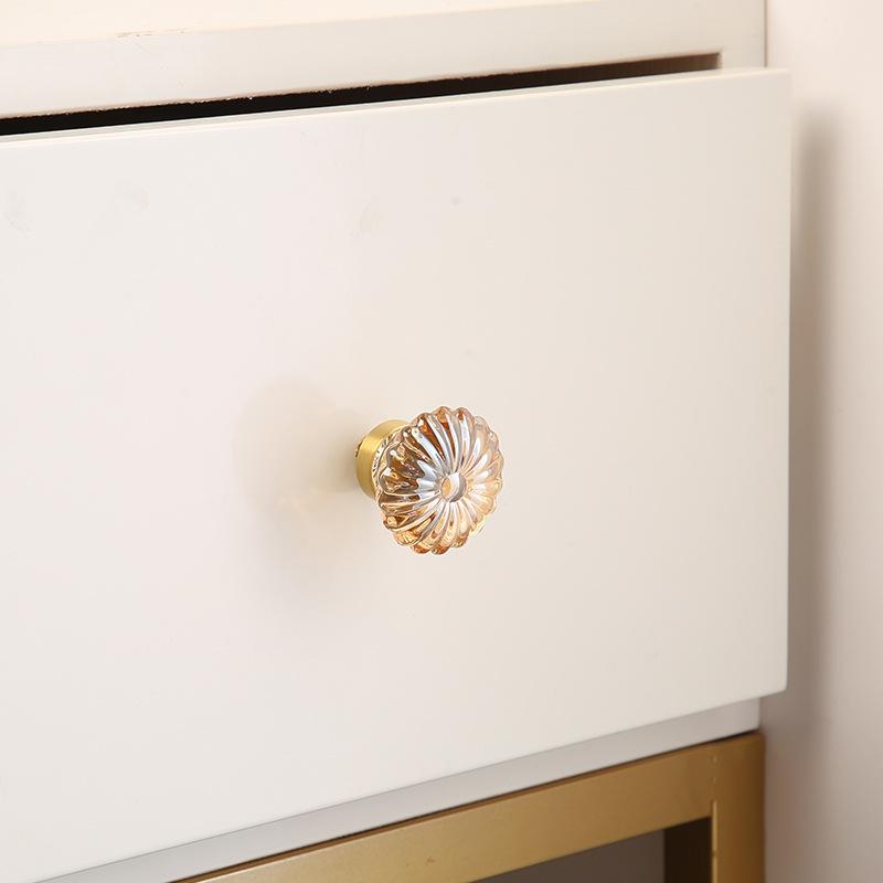 Light Luxury Drawer Crystal Handle Bedside Cabinet Door Handle Crystal Pigeon Egg Porch Cabinet Door Handle