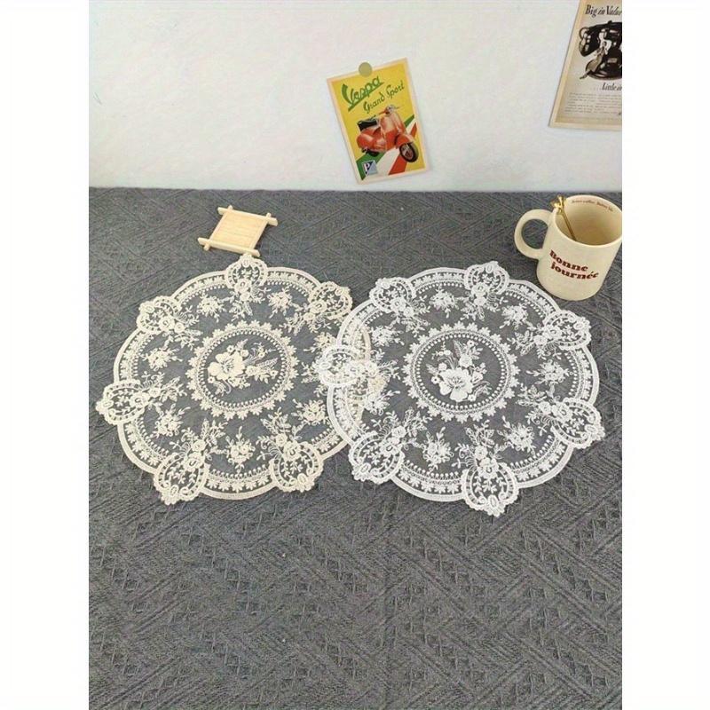 1 Stück Vintage Häkelspitze Tischdecke, Blumenmuster - Perfekt als Hitzebeständig, Staubschutz für Heißluftfritteuse, Heimdekor Spitze Tischdecke Böhmisches Platzset