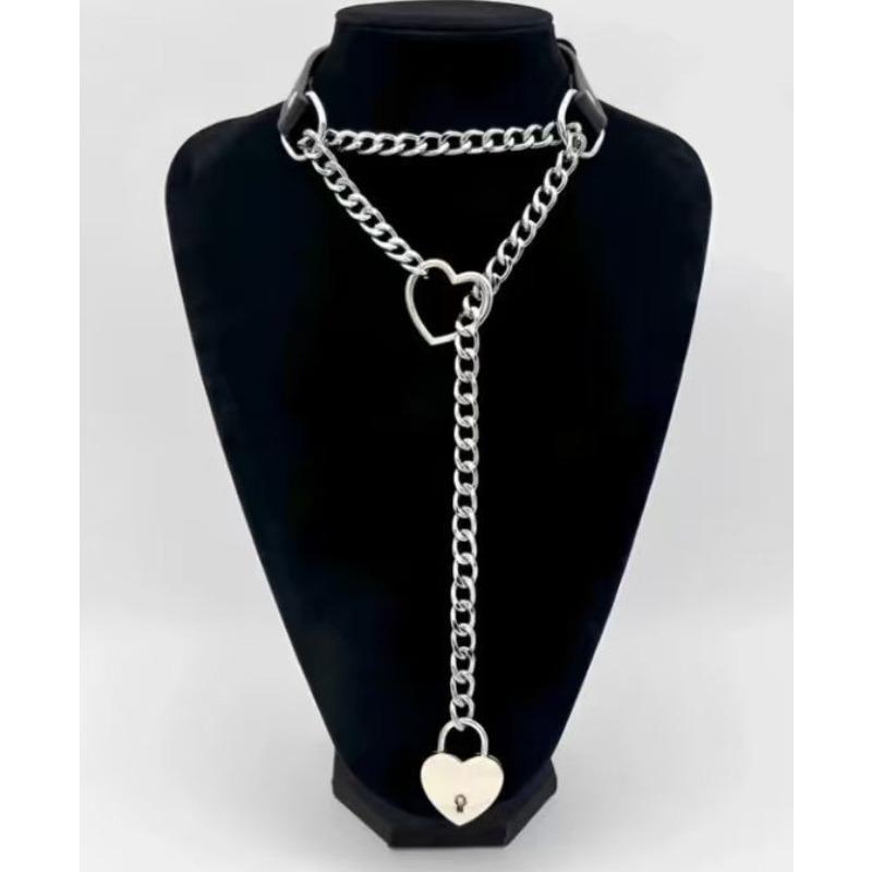 

Европейская и американская индивидуальность ПУ кожа Любовный круг Ожерелье-чокер Панк-цепочка Кулон-замок в форме сердца Шейный ремешок Цепочка для ключицы