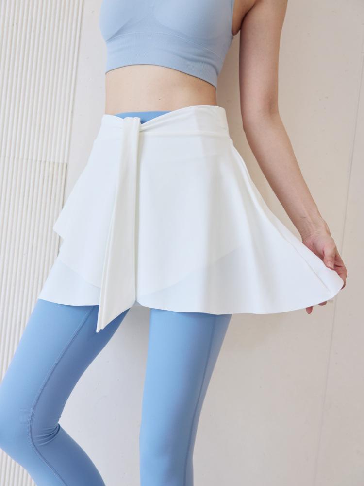 Yoga Skirt: One-Piece Sports Cover for Running and Fitness