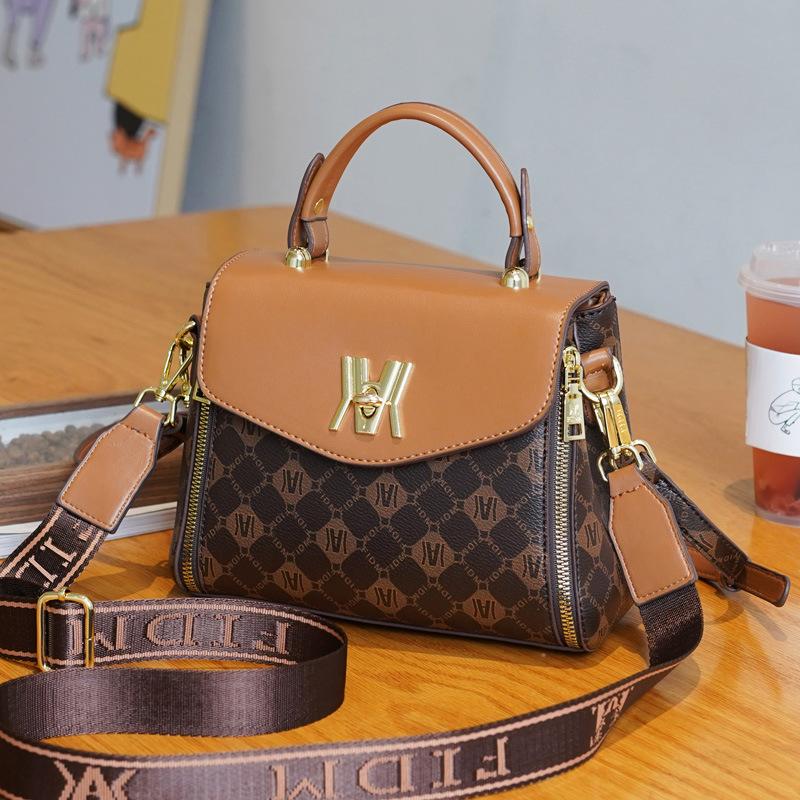 

Сумка женская 2025 новая модная женская сумка из полиуретана универсальная на плечо, сумка-мессенджер, маленькая квадратная сумка высокого класса, женская сумка