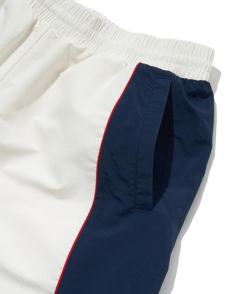 REEBOK Legend Shorts - White
