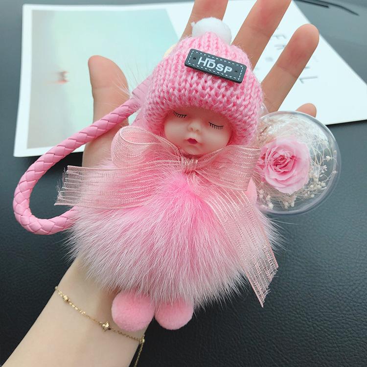 Korean Bow Keychain: Squinting Doll with Fox Fur Pendant - A Unique Japanese and Korean Gift