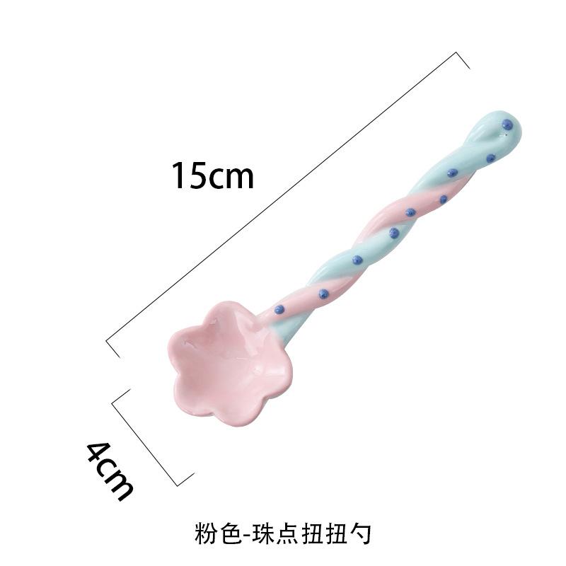 

1pcs Ceramics Long Handled Spoon New Style Household Stirring Spoon Hand Painted Flower Shaped Coffee Spoons Coffee Accessories розовый