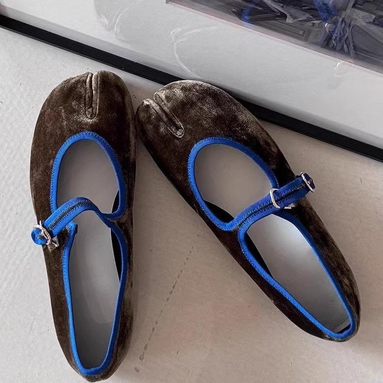 Scarpe Ballerine Tabi a Punta Divisa Donna Primavera Autunno Velluto Cinturino con Fibbia Mary Jane Eleganti Flanella Morbidi Mocassini da Donna