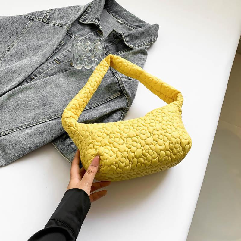 Versatile And Stylish Pleated Cloud Shoulder Bag For Women With Soft Fabric Design