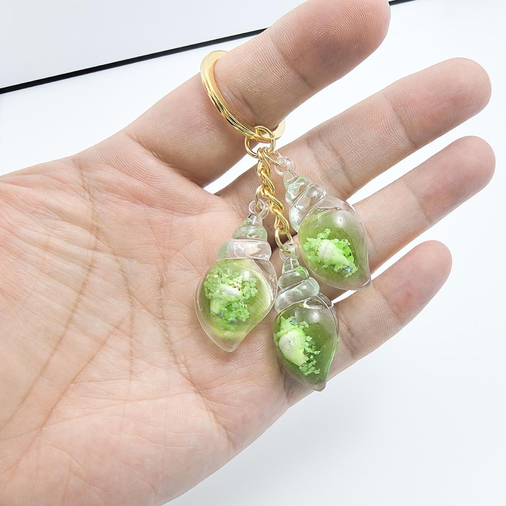 Luminous Transparent Conch Keychain Y2k Trendy Bag Pendant for Women Couple Family Keychain Pendant