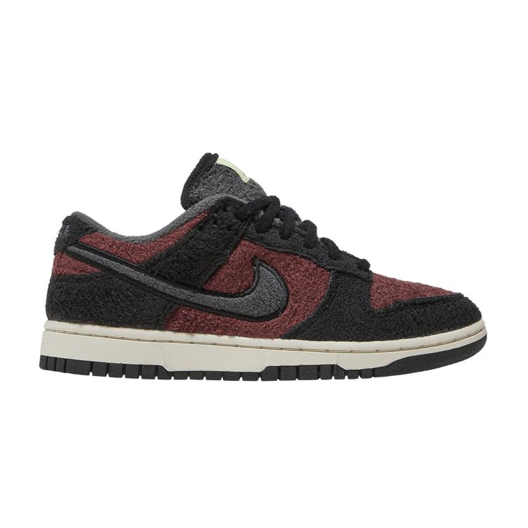 Nike Wmns Dunk Low SE  Fleece - Burgundy Crush  35.5