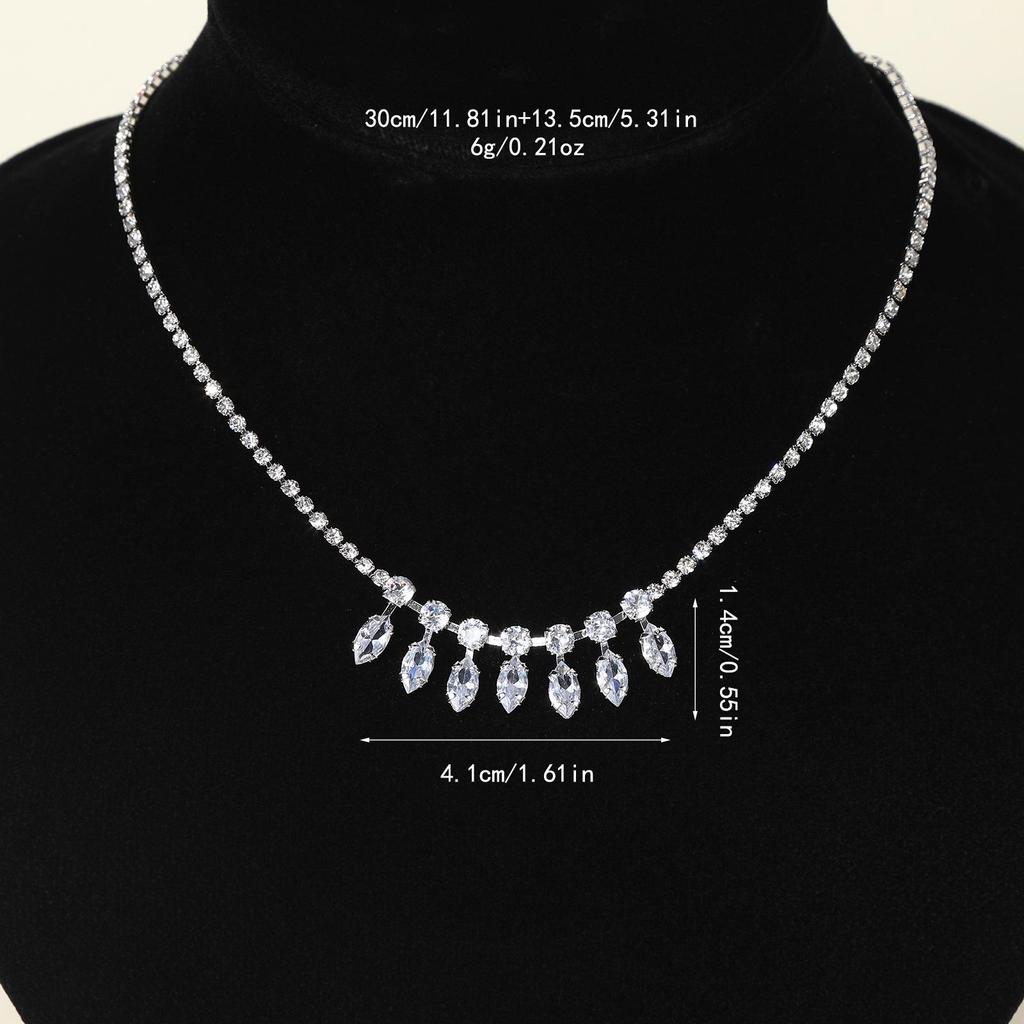 Hot Selling Bridal Necklace - Water Drop Zirconia Design with Diamond-Inlaid Details