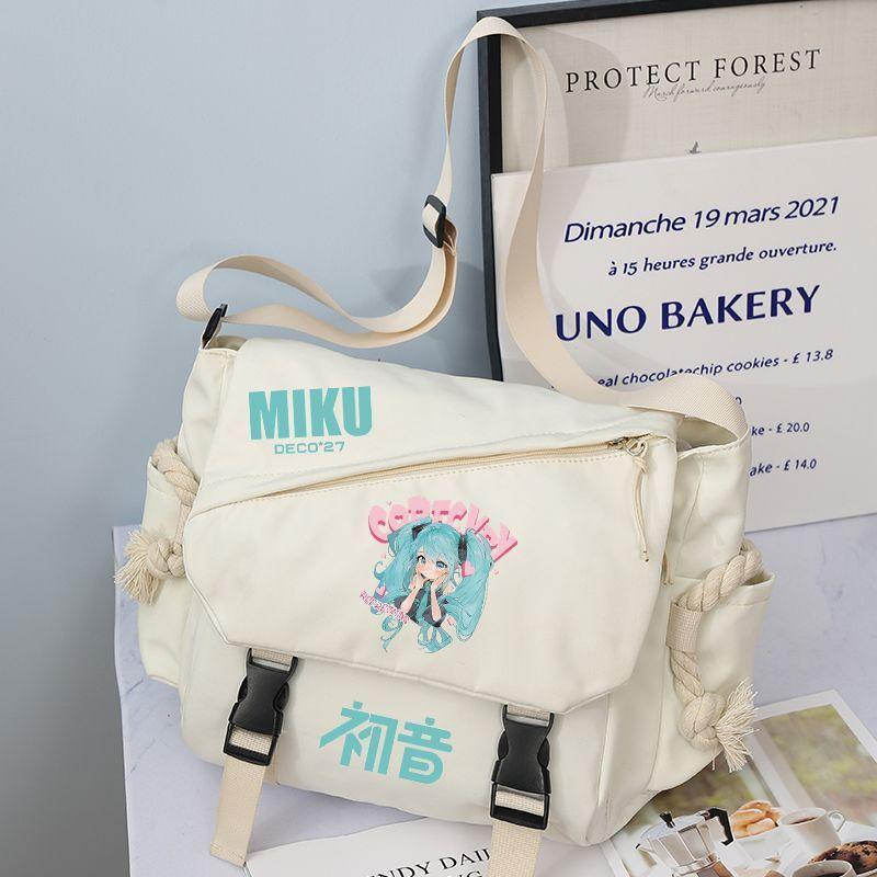 's nieuwe anime-merchandise studenten schoudertas cartoon draagbare universele kawaii grote capaciteit crossbody tas
