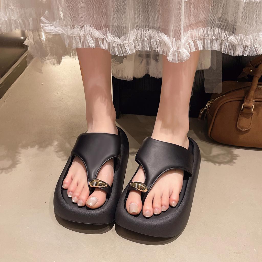 Fashion Female Shoes Womens Slippers Outdoor Platform Rubber Flip Flops Slides 2025 Hawaiian Summer Beach House Slippers Platform Beach