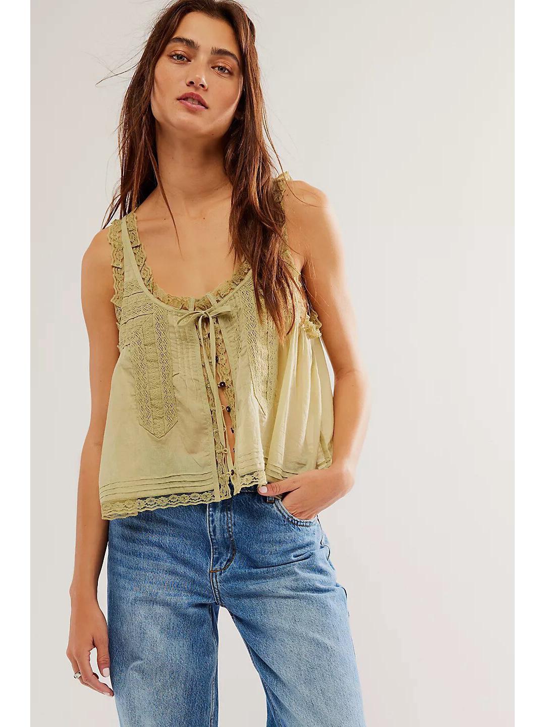 

Женский приталенный топ-майка с кружевной отделкой Large