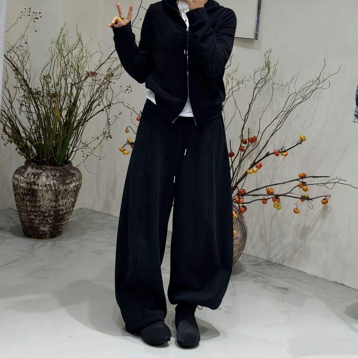 

New Wide-Leg Ribbed Woolen Sweatpants with Pockets - Warm, Casual, Straight-Leg Fit Small