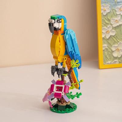 1100pc City Creativity Cartoon Animals Parrot Model Building Blocks Bricks Toys for Gift