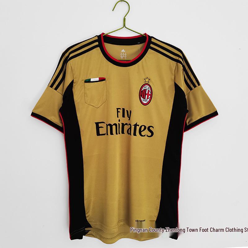 AC Milan Jersey Collection: Home & Away with Kaka & Ronaldo, 06/07 - 13/14