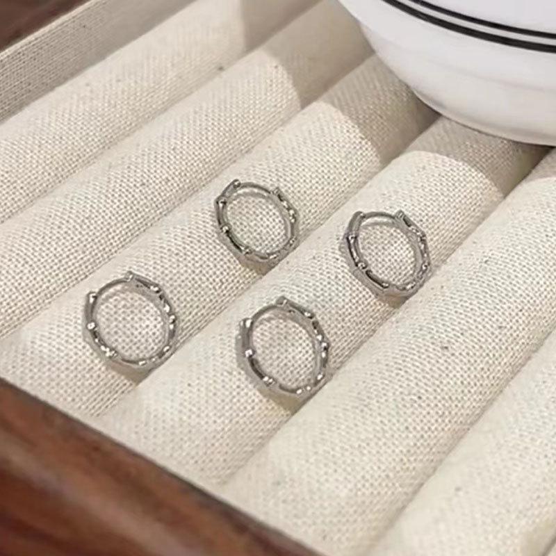 Fashion Temperament Silver Bamboo Earrings Light Luxury High Sense Personality Geometric Irregular Earrings Daily Versatile Earrings