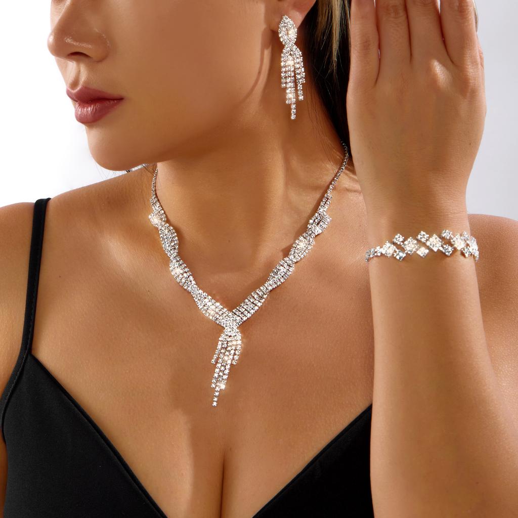 Women's Shiny Geometric Rhinestone Crystal Necklace Choker Chain Bracelet Earrings for Bride Wedding Party Nightclub Jewelry Set