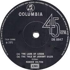 7inch Record RONNIE HILTON - The Ballad Of Billy Bremner DB8847 Columbia 1971 UK Pop Used