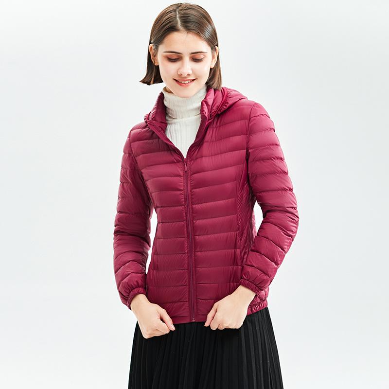 Light down jacket women's short autumn and winter new hooded jacket large size% white duck down removable cap