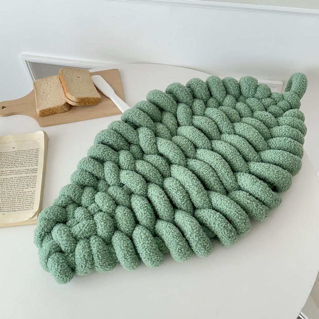 Teddy Fleece Knit Leaf Cushion For Living Room Decor With Pp Cotton Filling