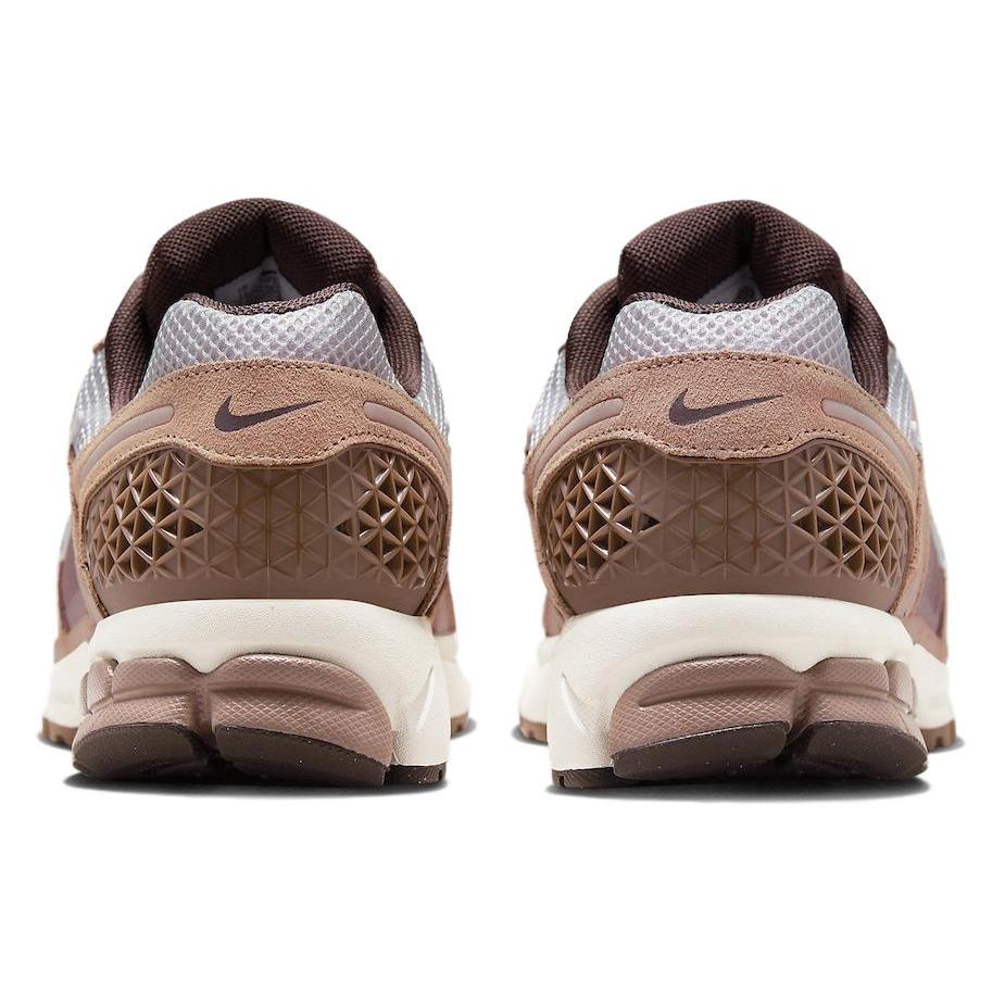 Ny Nike Zoom Vomero 5 Dusted Clay HF1553-200
