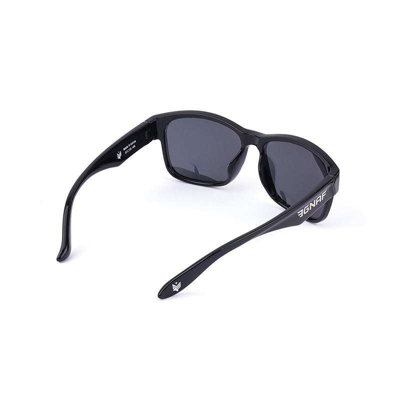 Igeunapeu Signature Logo Polarized Sunglasses Efl-4001A Black