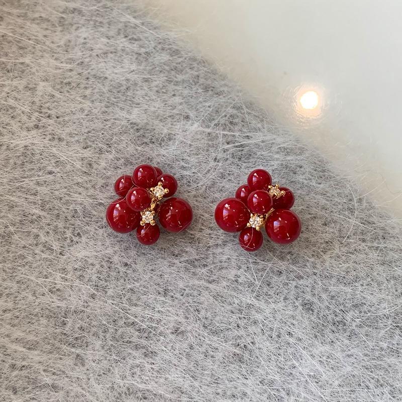 Real Gold Electroplated Silver Needle Resin Zircon Fireworks Stud Earrings New Year's Red Retro Earrings Light Luxury High-end Earrings Women