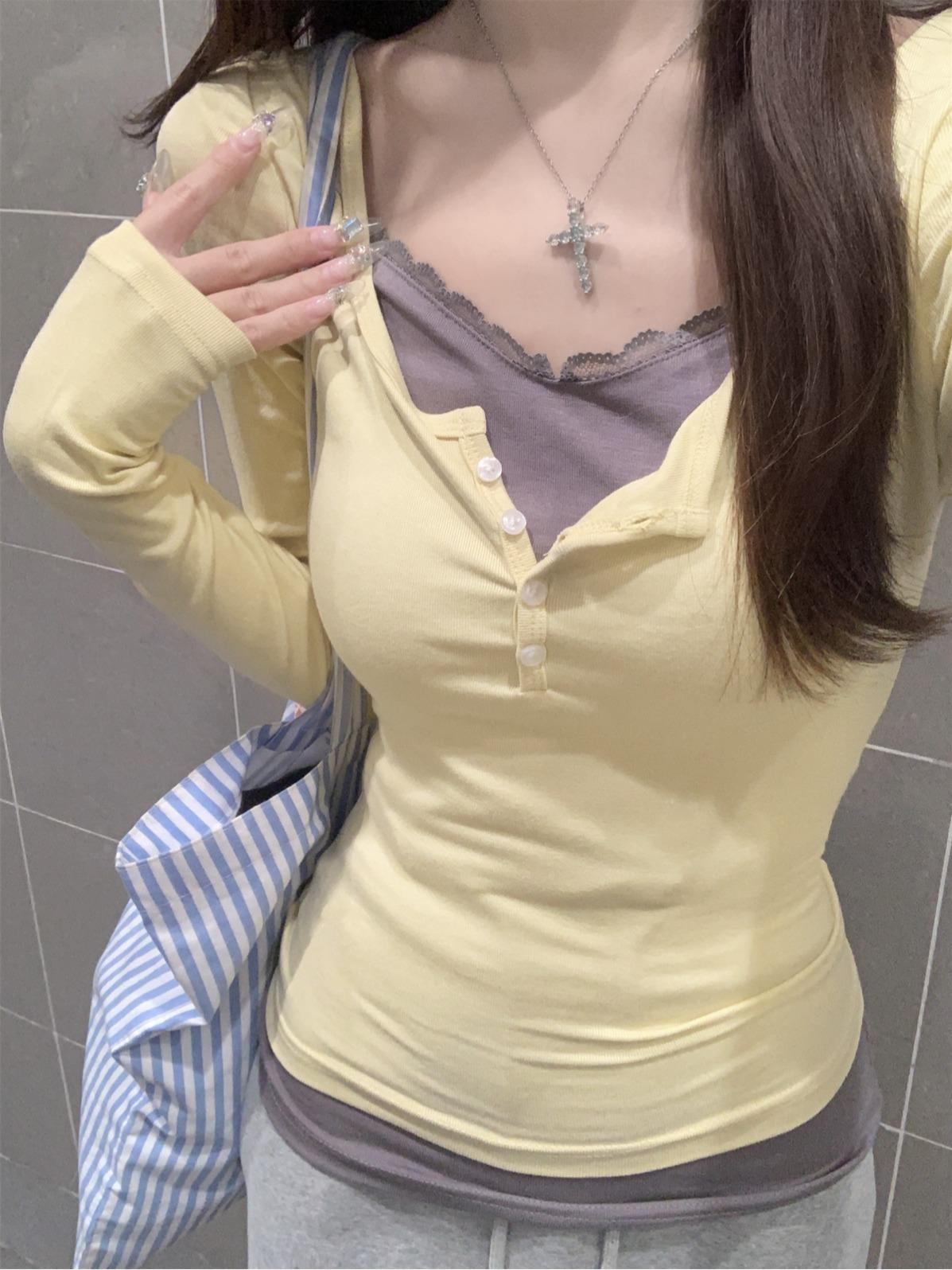 

Small goose yellow lace splicing long-sleeved top women s early spring slim-fitting fake two-piece contrasting color bottoming T-shirt XL жёлтый