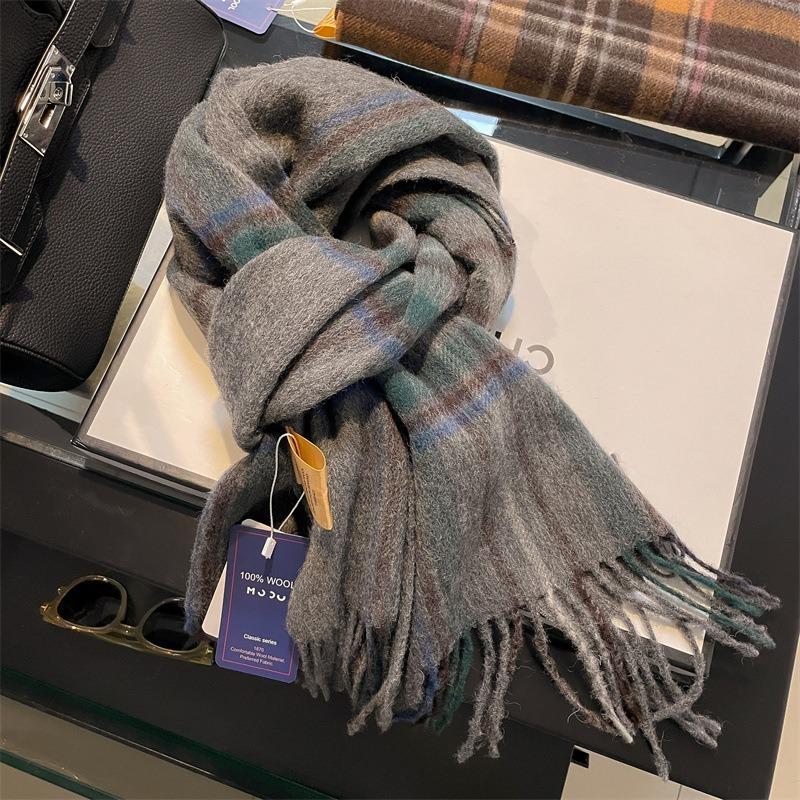 

Exquisite Pure Wool Plaid Scarf British Classic Unisex Couple Style Simple Versatile Winter Warm Scarf XWJ100 180x32cm