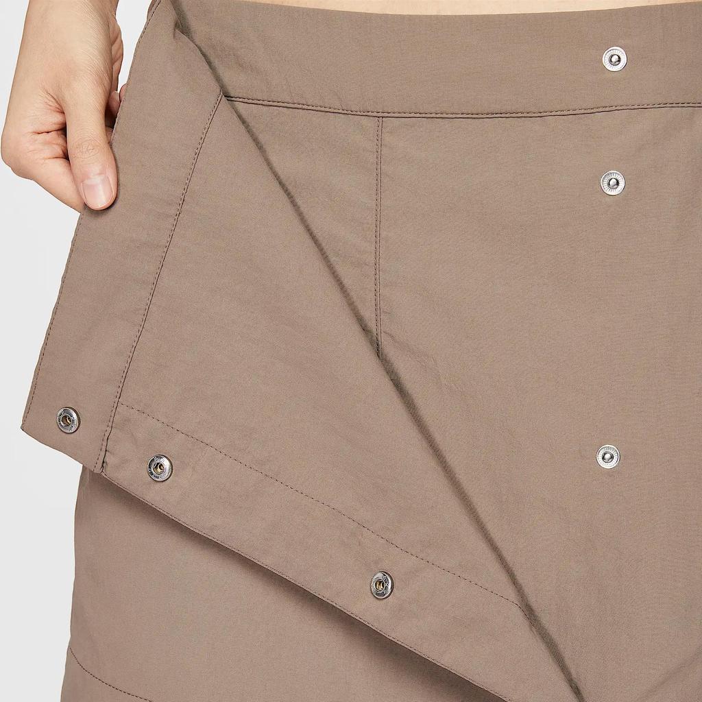 Nike Sportbekleidung Essentials Mode Minimalistisch Stilvoll Lässige Shorts Damen Shorts Nerzbraun HM6980214