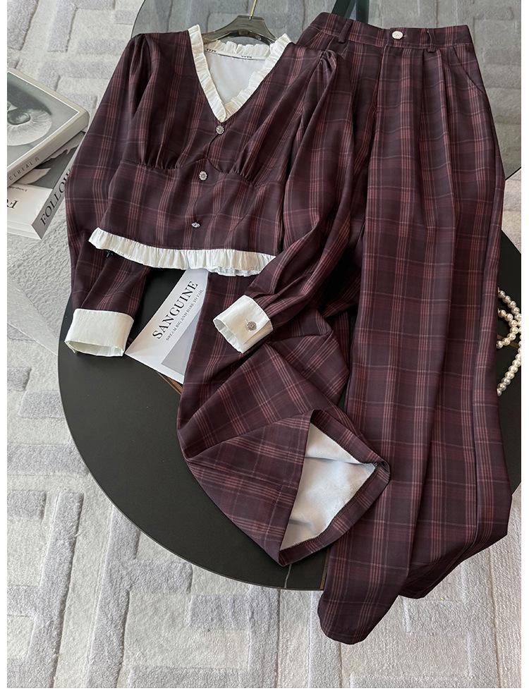 Autumn 2025 Women's Retro Plaid V-Neck Top with Wide-Leg Pants Suit