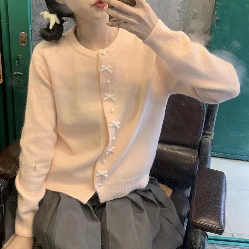 Spring and Autumn Butterfly Knot Cardigan Sweater Women Elegant Pearl Button Korean Style Sweet Jackets Light Yellow Knitted Coats Round Neck Shirts
