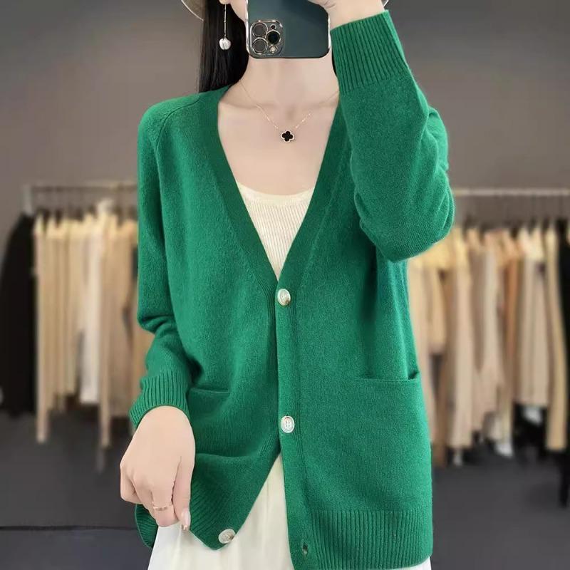 24 Autumn and Winter New Models with Pockets Cardigan Jacket Women's Loose Bottoming Knitted Sweater Single-breasted V-neck Sweater