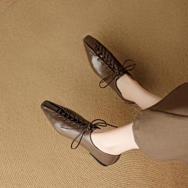 

Fashion 2025 NEW Autumn Women Loafers Genuine Leather Women Shoes Square Toe Chunky Heel Shoes Women pumps Soft Ladies Shoes 34