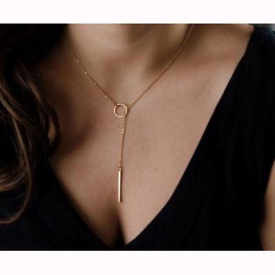 Delicado Collar Minimalista Simple de Círculo con Barra de Color Dorado Collares Colgantes
