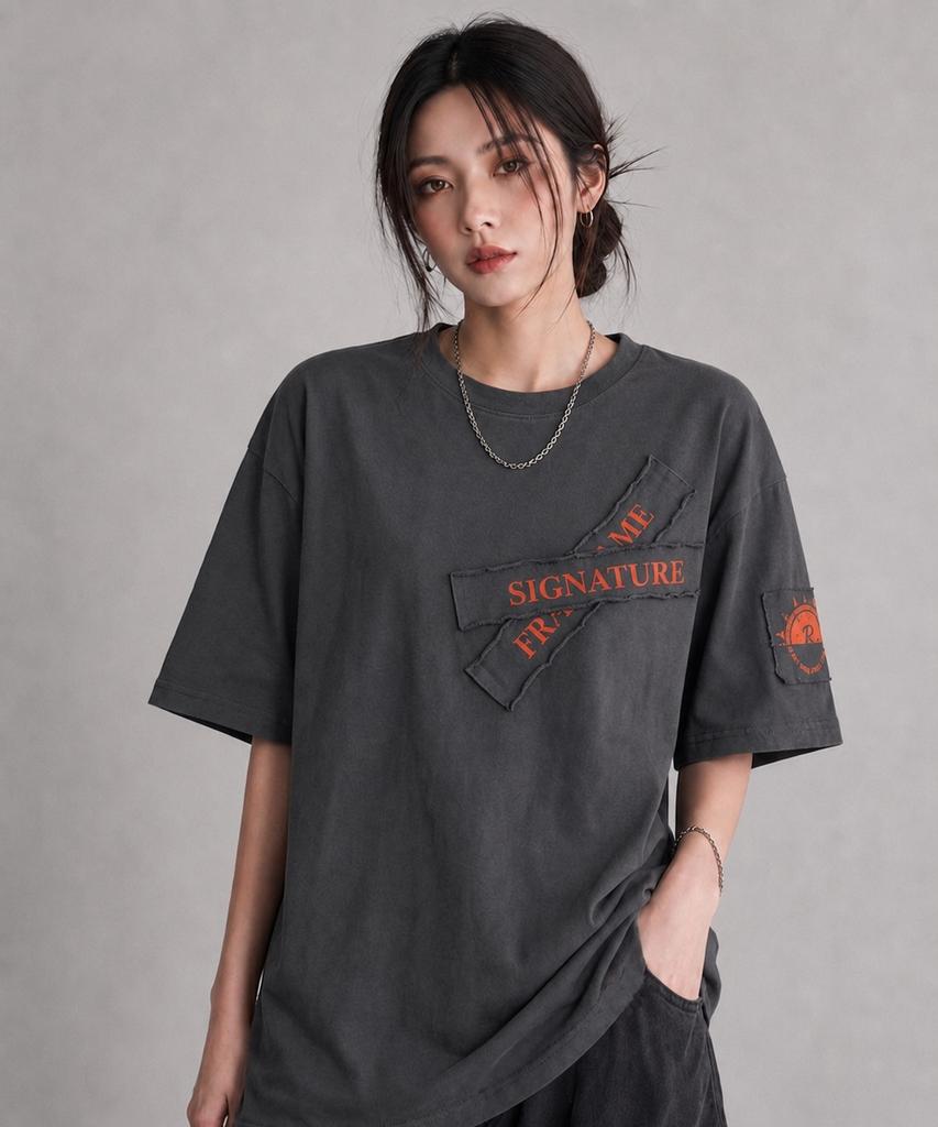 Seuteijial Signature Frame Pigment Short Sleeve T-Shirt [Charcoal]
